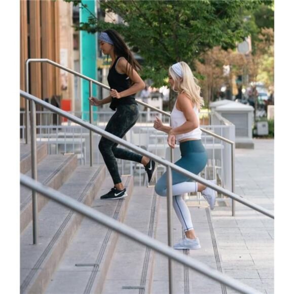 Headbands for Women Non Slip 16 Pack Elastic FASHION NEEDED - Picture 6 of 6